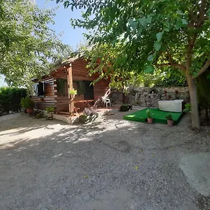 Сasa de vacaciones De Madera La Encina, Burunchel